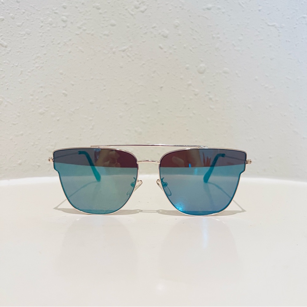 Aldo Fashion Mirrored Blue Gold Frames Women’s Sunglasses NWOT